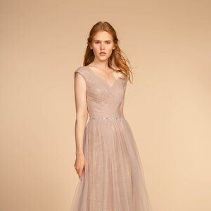 NEW A-LINE LONG MESH SLEEVELESS DRESS WITH V-NECKLINE AND ZIPPER BACK GL2560